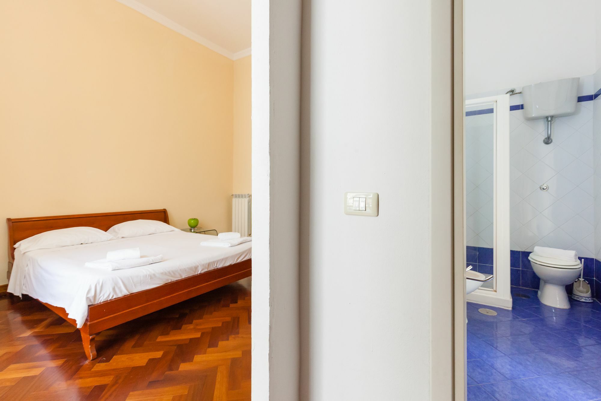 Residenza Duomo 314 Apartment Наполи Екстериор снимка